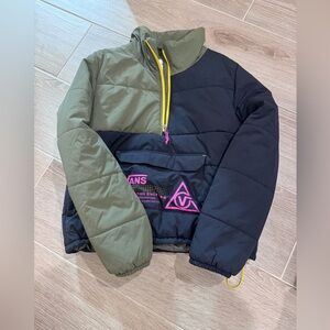 Vans women’s  Ski Snow Puffer Jacket with Pink Accents